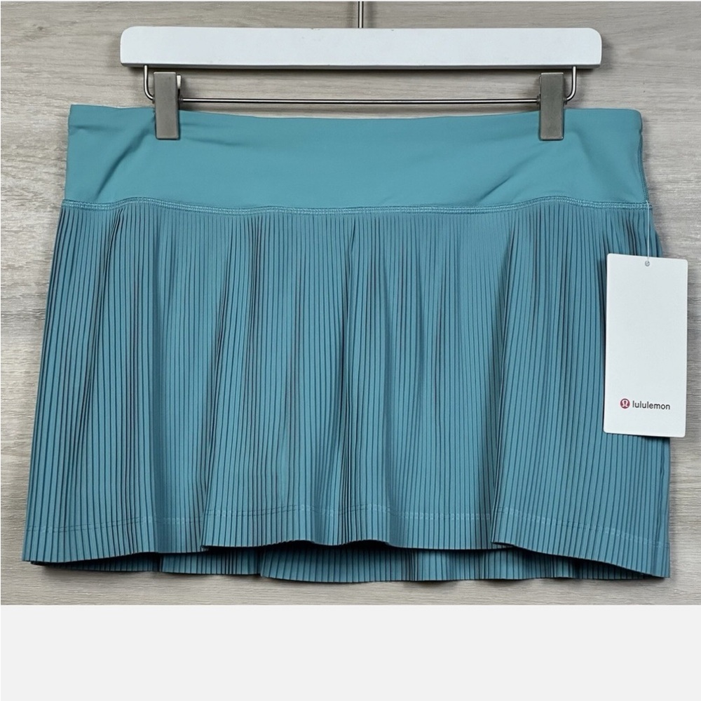 Lululemon Pleat To Street Skirt 3.5” Liner Length Size 14 Tidal Teal TDLT